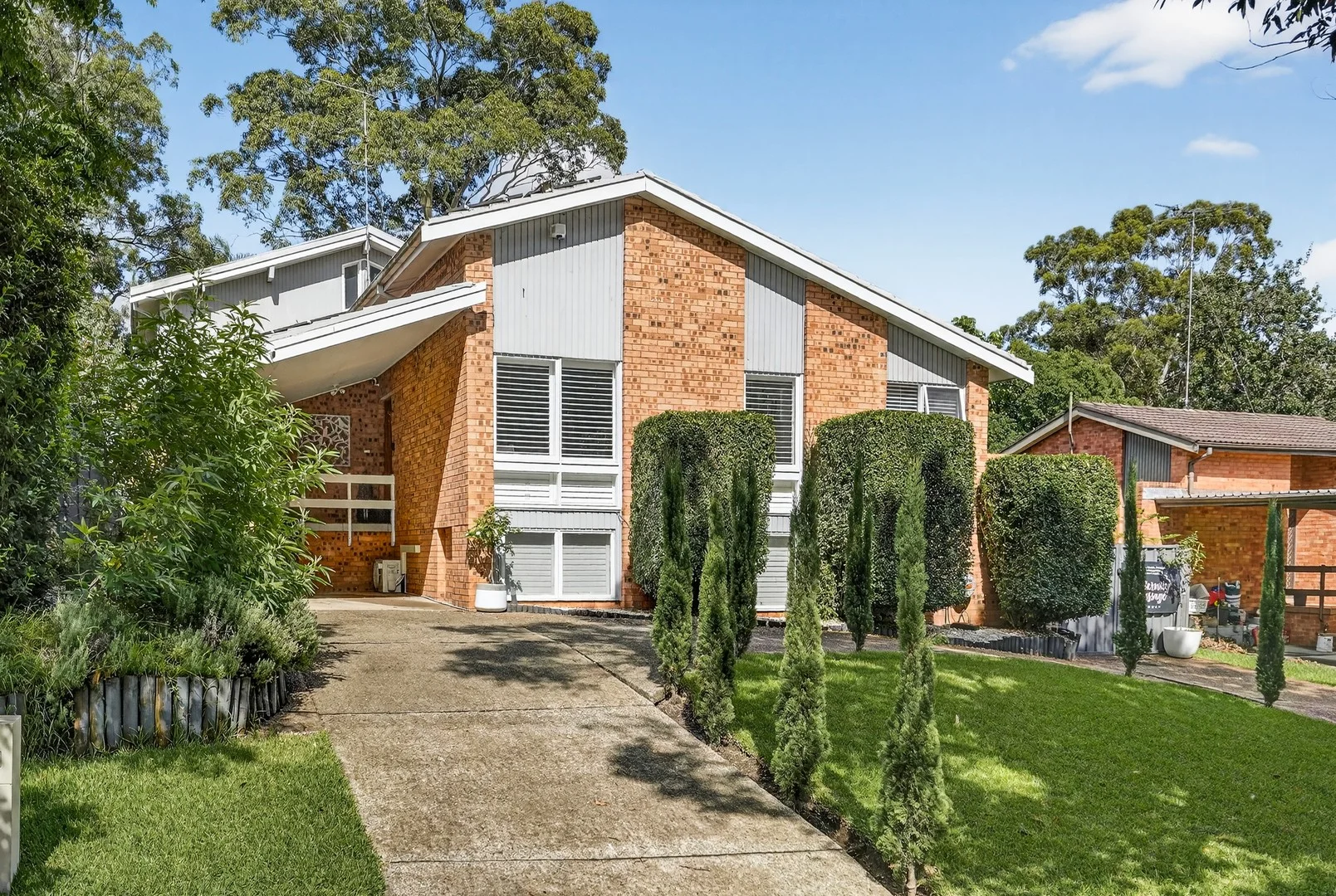 27 James Cook Drive, Kings Langley NSW 2147