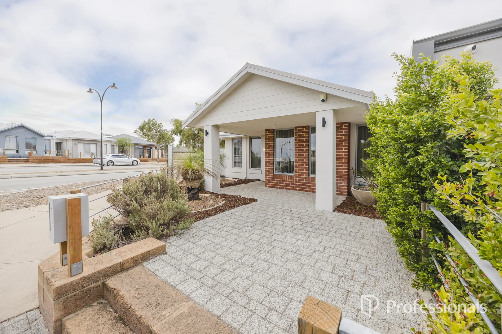 Additional image 2 of 1 Stanbury Crescent, Ellenbrook WA 6069