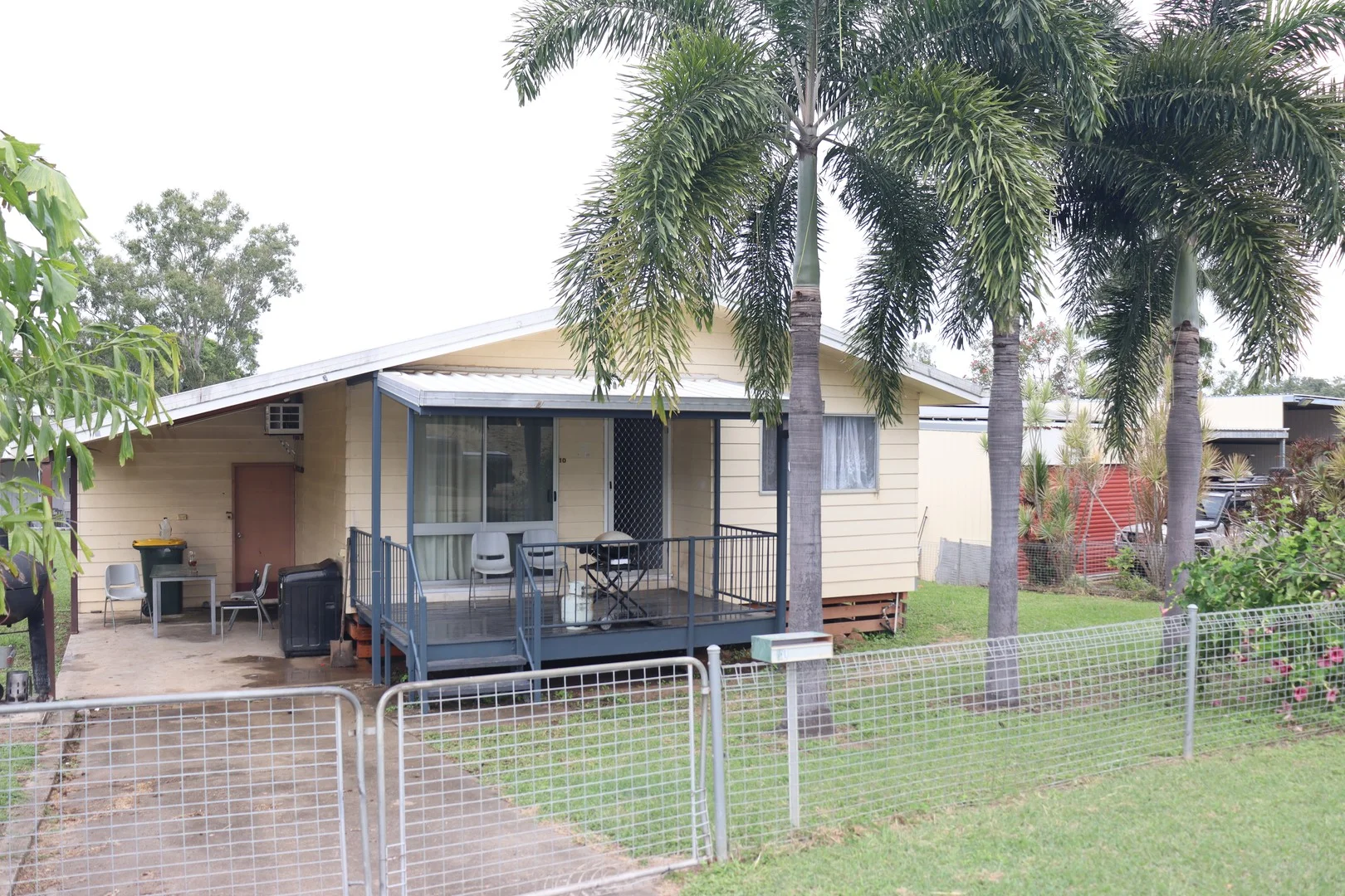 10 Miller St, Collinsville QLD 4804