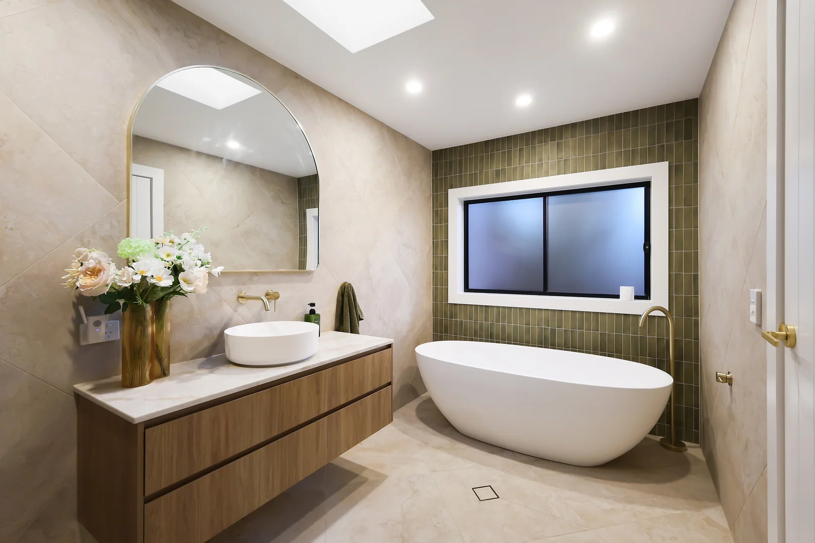 Additional image 25 of 1/3 Falcon Court, Burleigh Waters QLD 4220