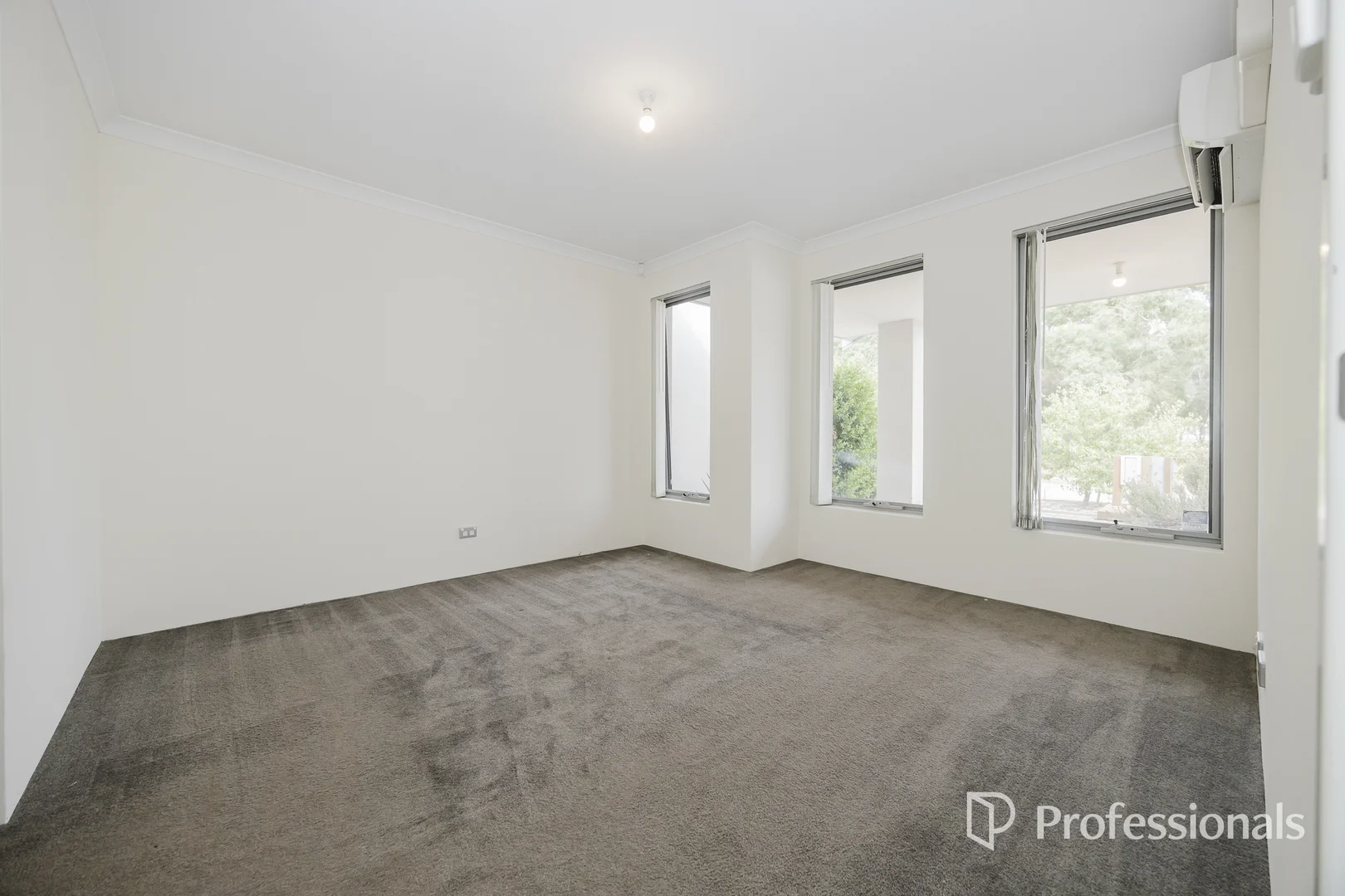 Additional image 3 of 1 Stanbury Crescent, Ellenbrook WA 6069