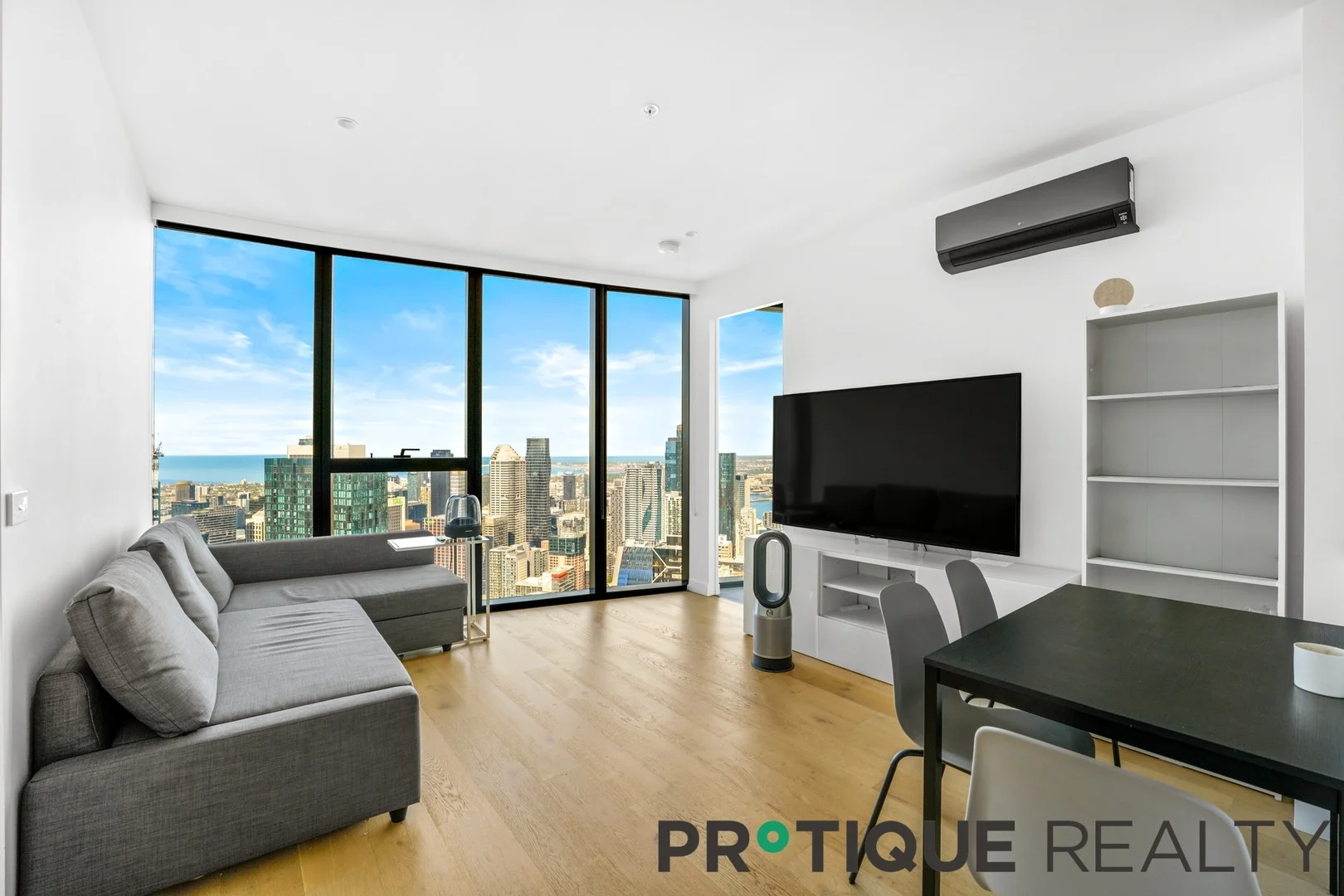 7102/228 La Trobe Street, Melbourne VIC 3000