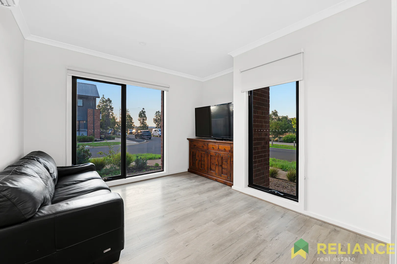 Additional image 3 of 36 Washington Drive, Thornhill Park VIC 3335
