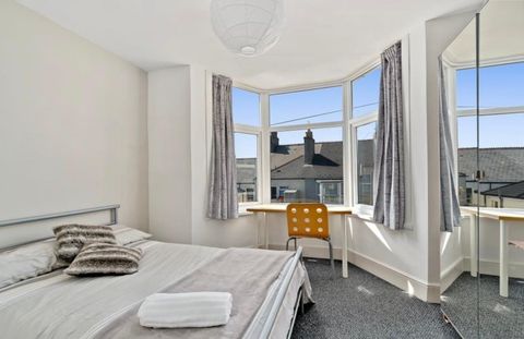 Chaddlewood Avenue, Plymouth PL4