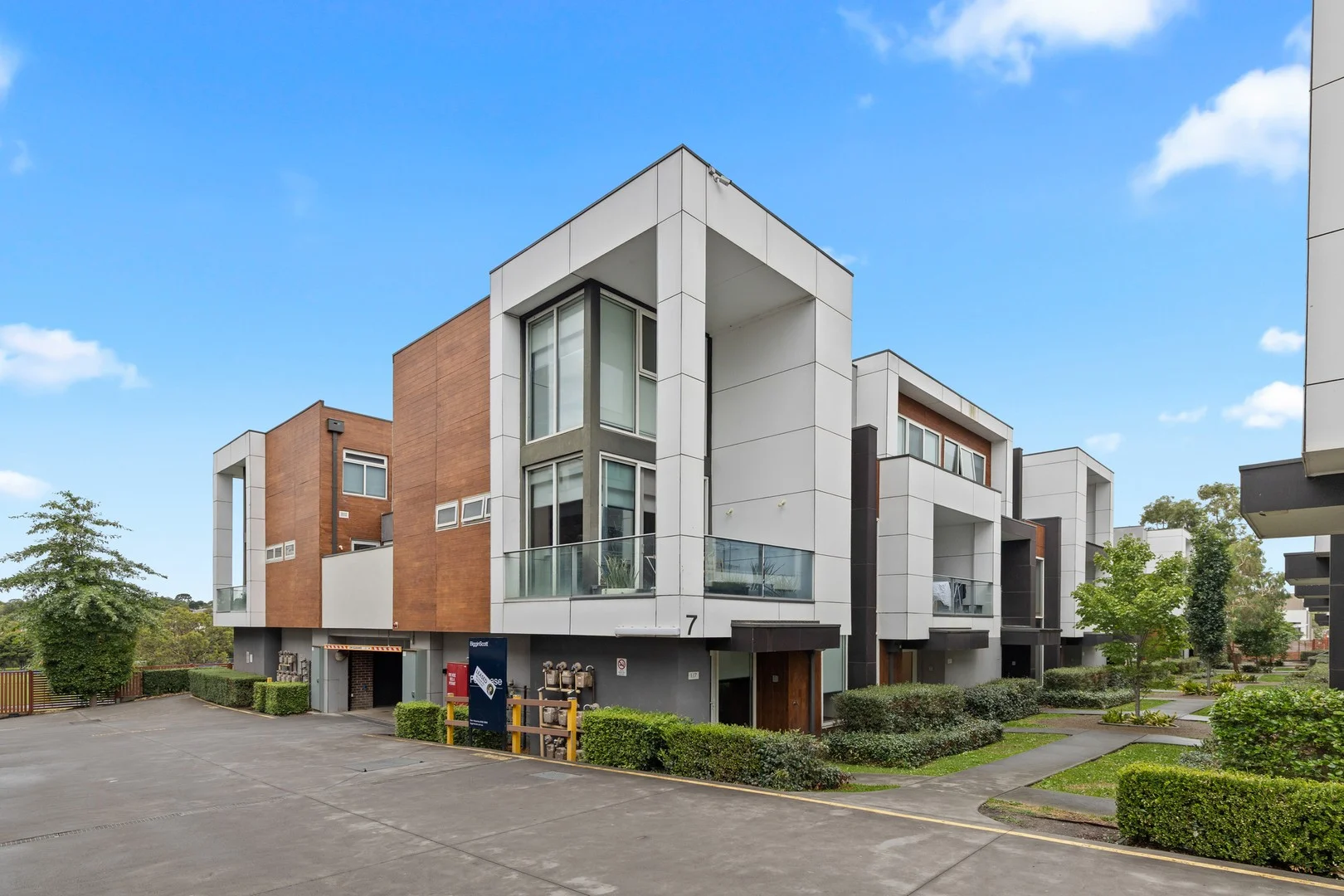 Additional image 13 of 16/7 Hay Street, Box Hill South VIC 3128