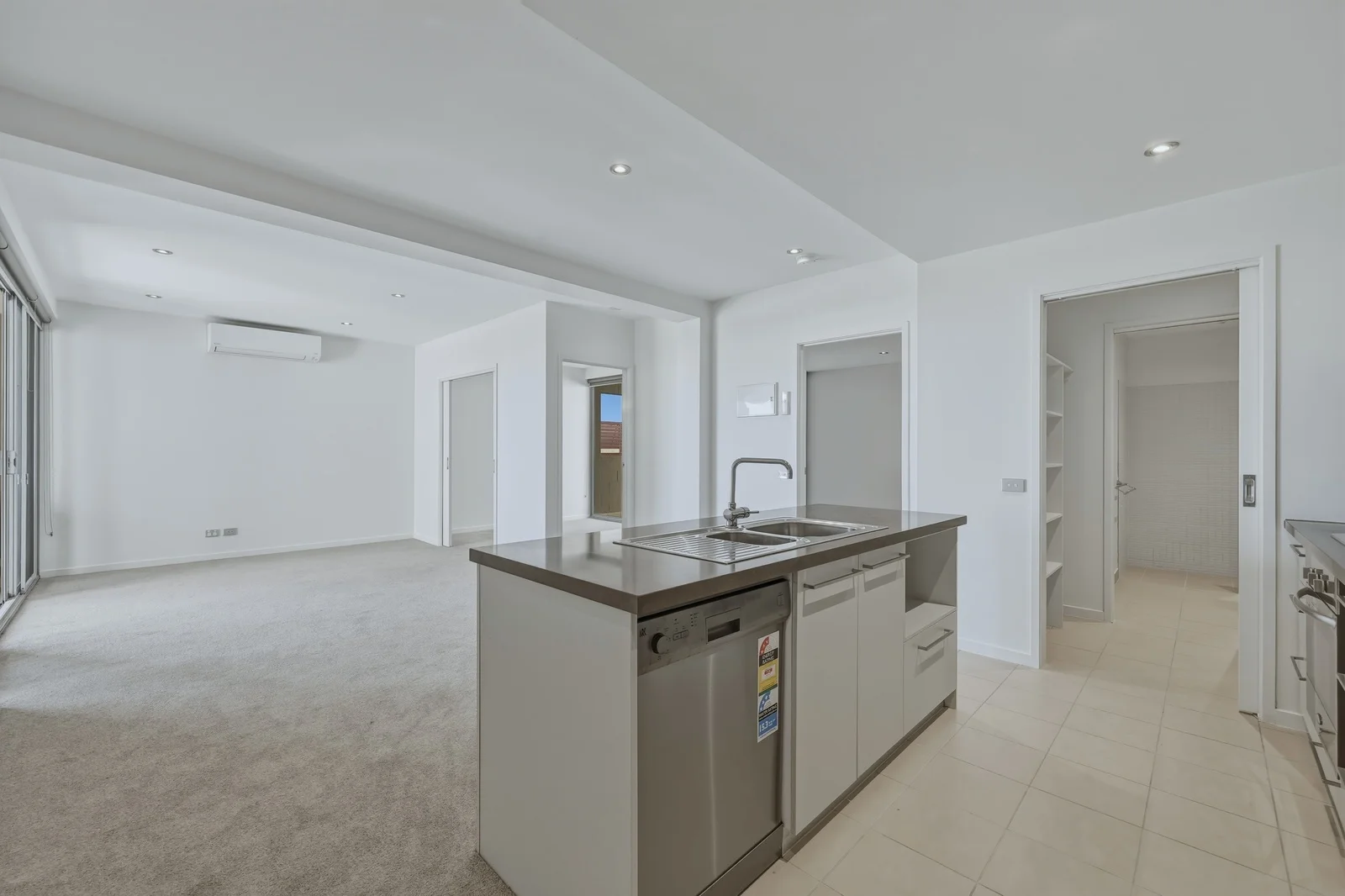 4/5 Sapphire View, San Remo VIC 3925