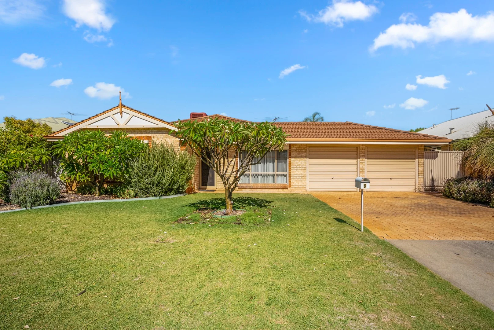 8 Cato Court, Rockingham WA 6168