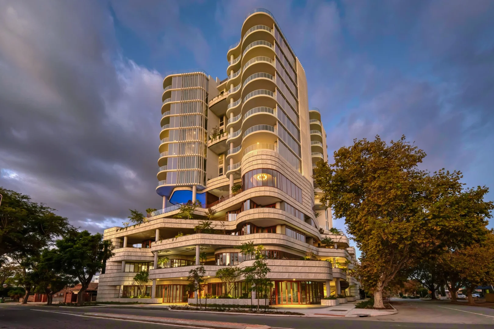 210/10 Forbes Road, Applecross WA 6153