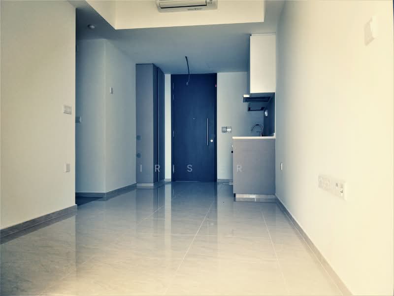 101 West Coast Vale photo 2