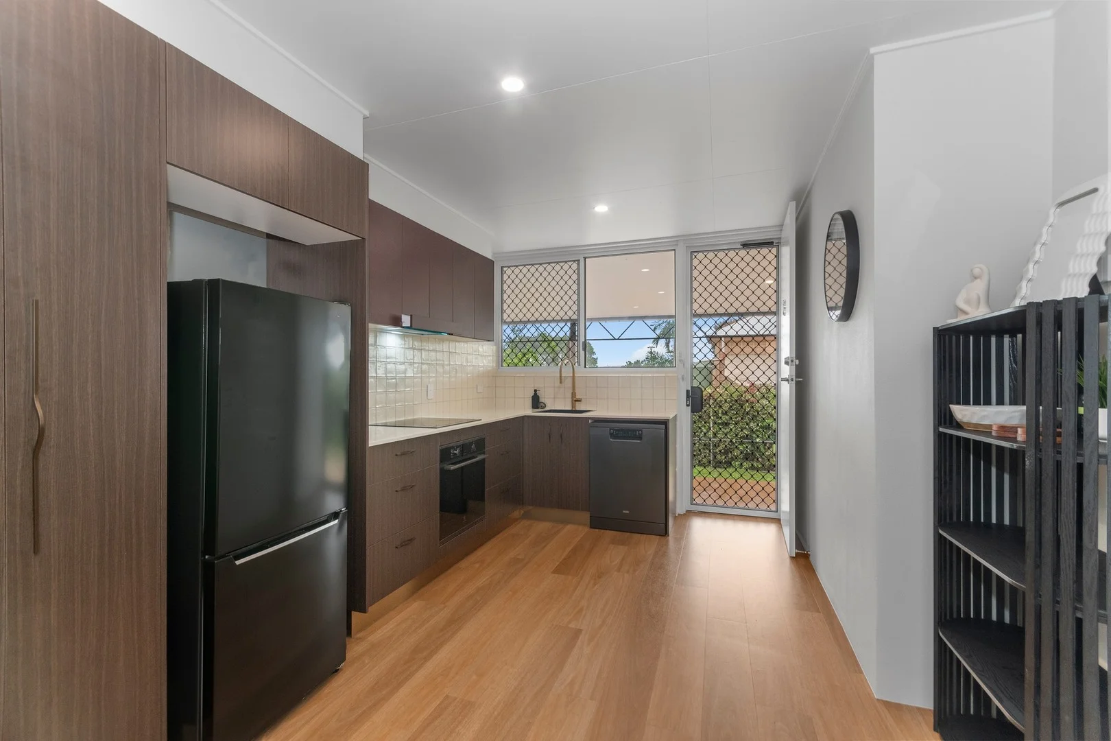 Additional image 5 of 3/2 Burke Street, North Ward QLD 4810