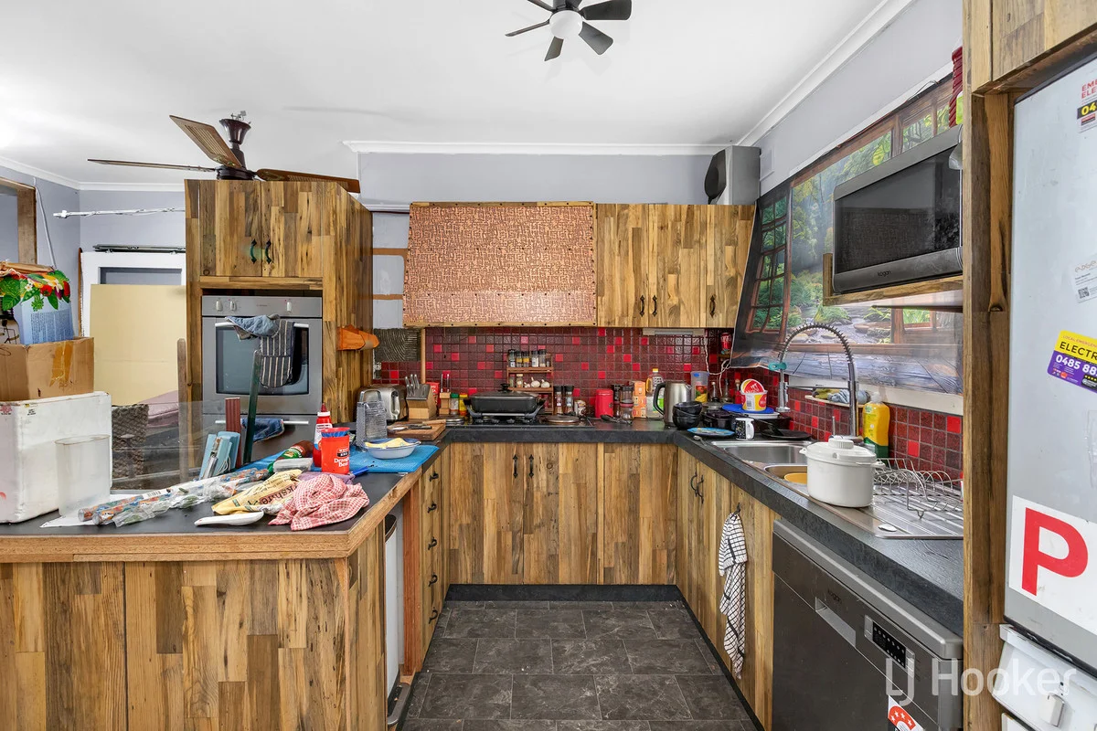 Additional image 3 of 261 Midway Road, Elizabeth Downs SA 5113