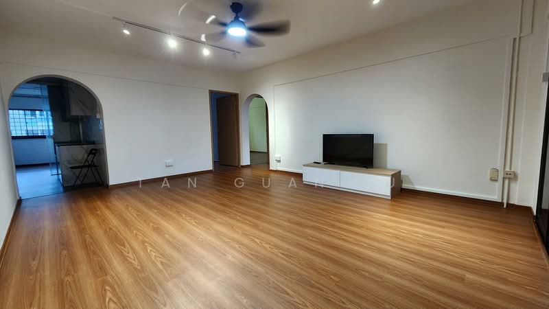 327 Ang Mo Kio Avenue 3