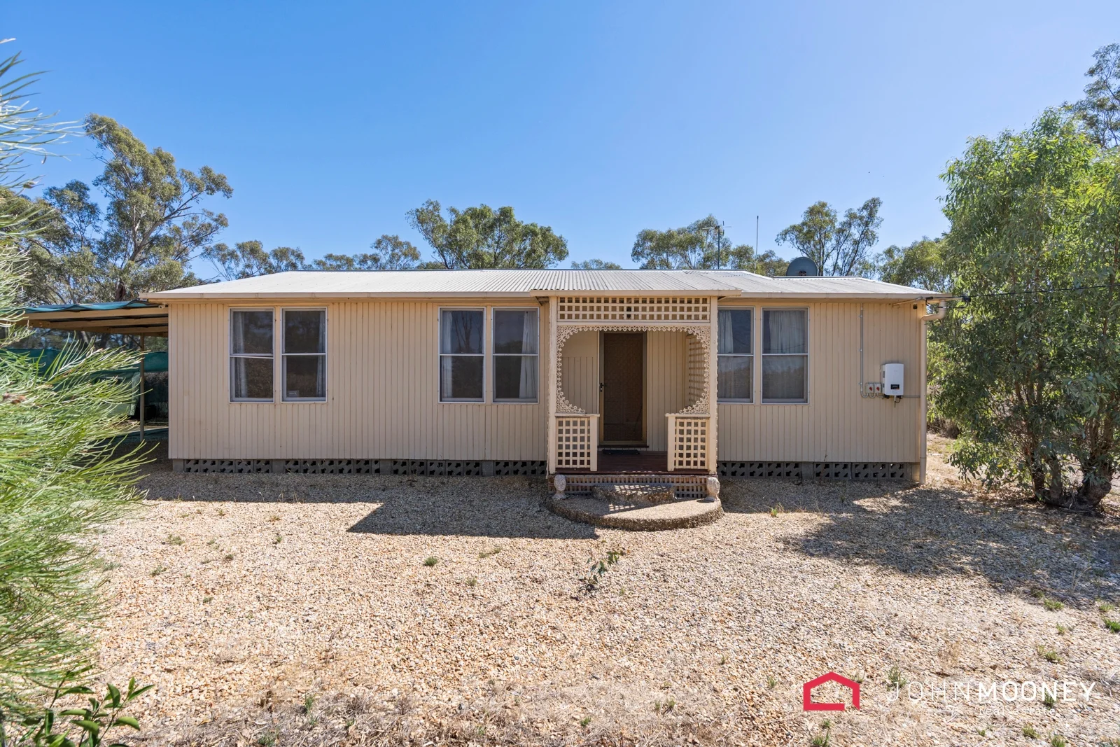 5 Elbe Street, Milbrulong NSW 2656