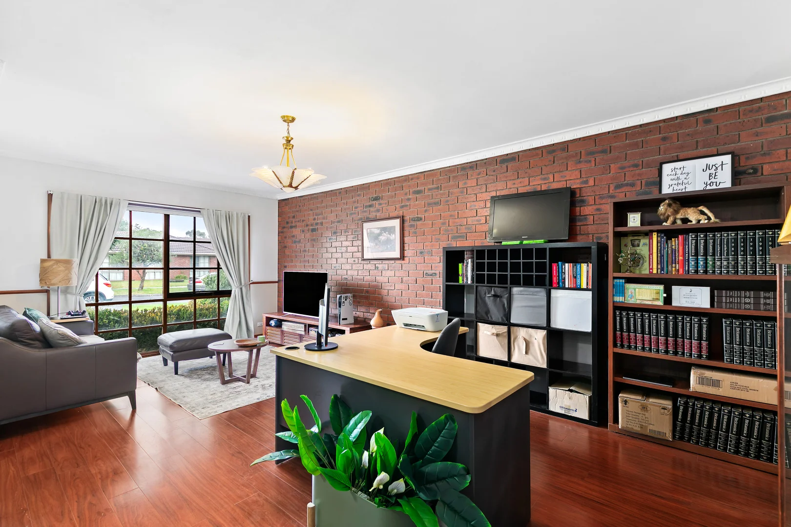 Additional image 3 of 16 Rudstone Bend, Greenvale VIC 3059