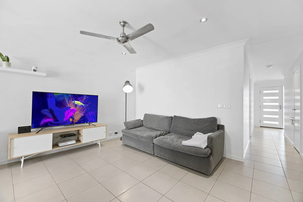 2/15 Collingrove Circuit, Pimpama QLD 4209 photo 4
