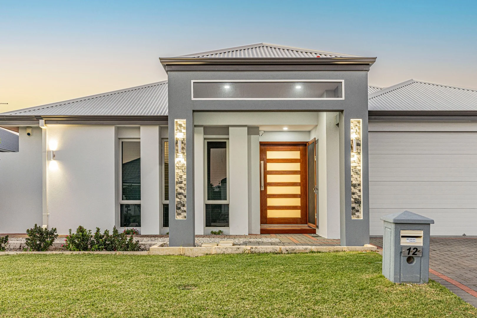 12 Pennington Way, Brabham WA 6055