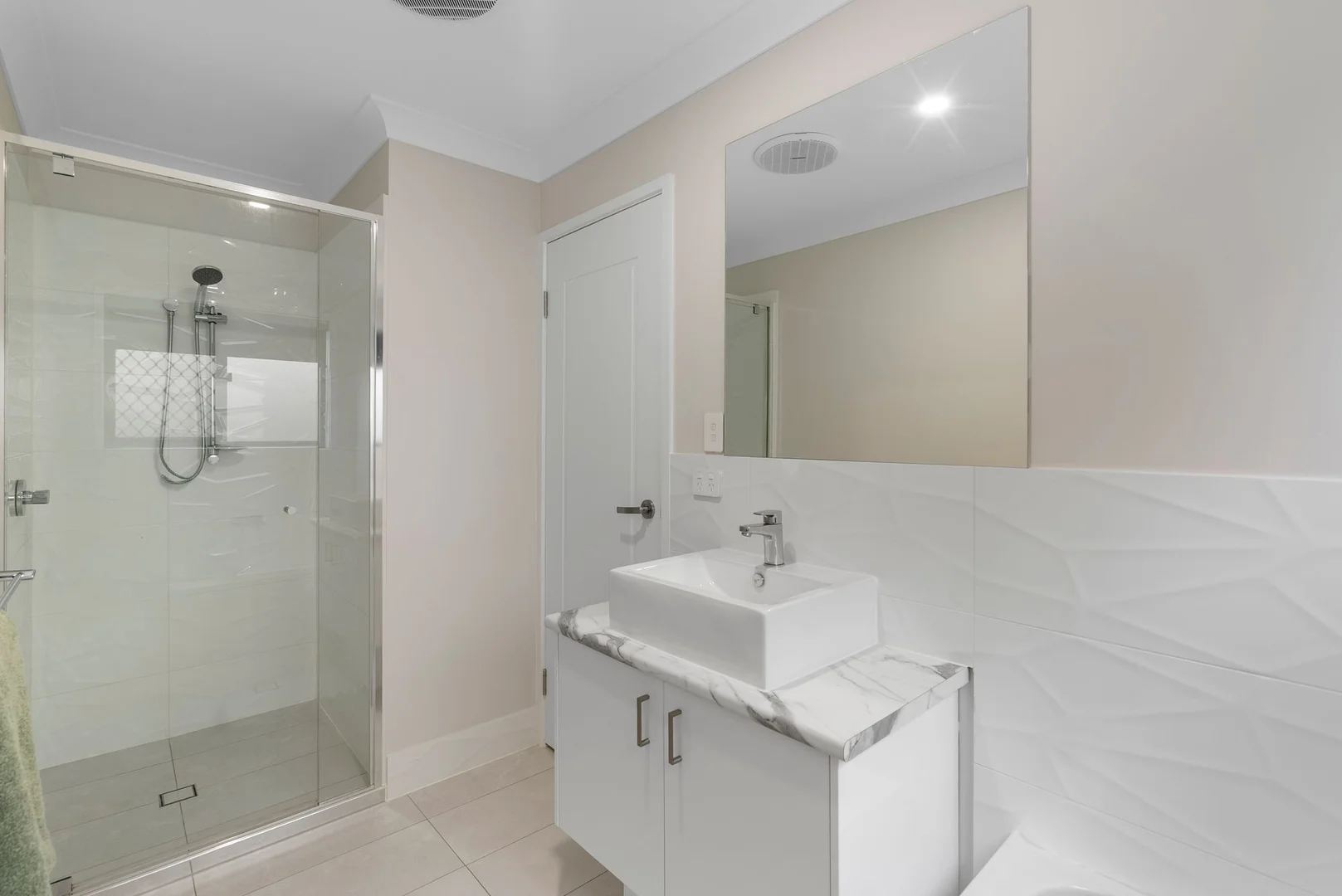 Additional image 9 of 18 Moonbeam Street, Springfield Lakes QLD 4300