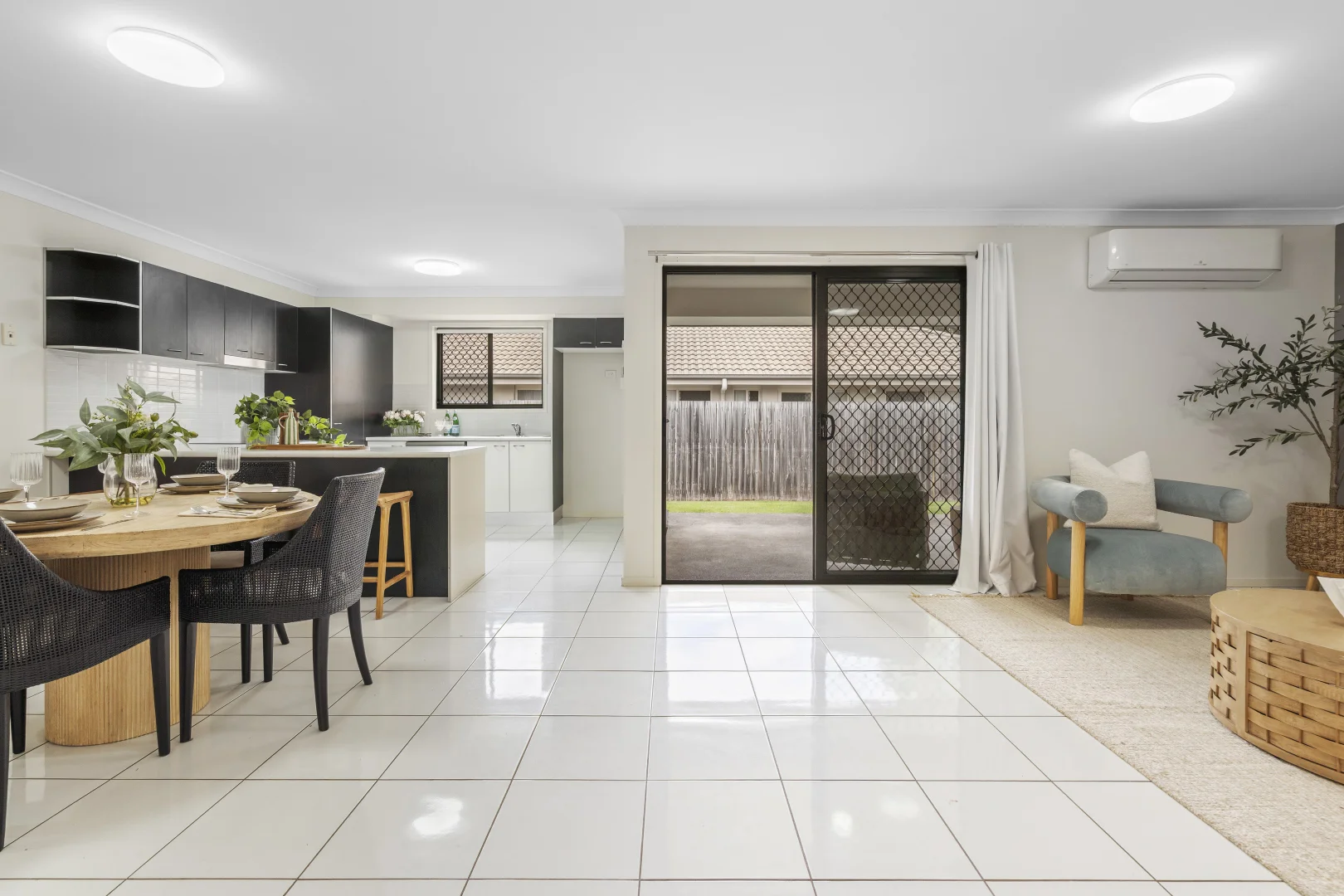 45 Tequesta Drive, Beaudesert QLD 4285 photo 4