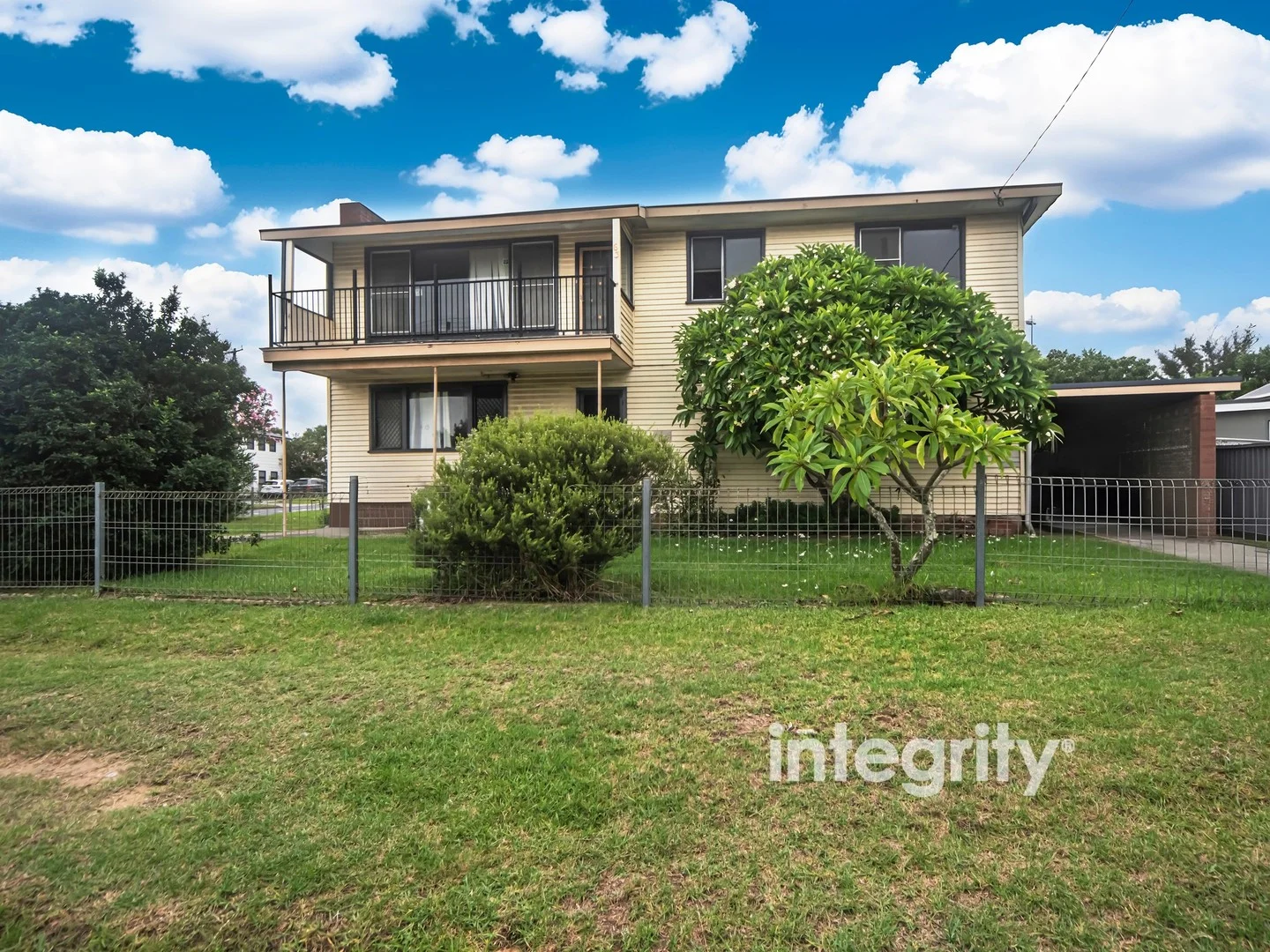 1&2/63 Wallace Street, Nowra NSW 2541