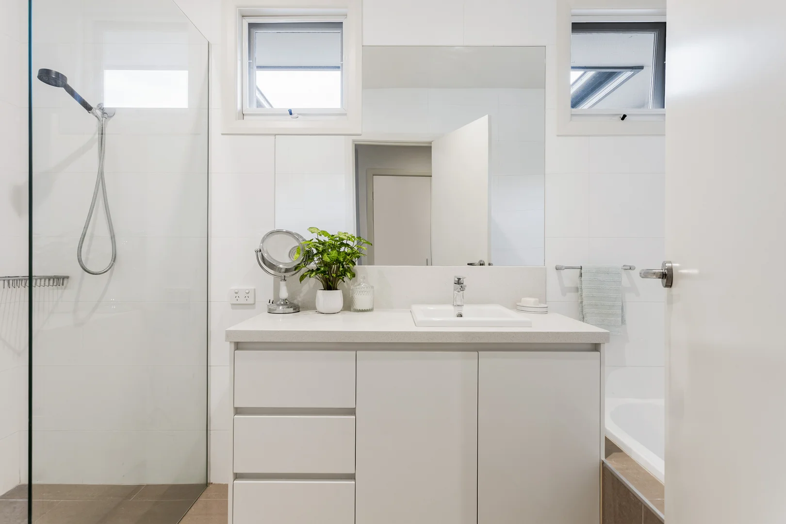 Additional image 17 of 22A Tovan Akas Avenue, Bentleigh VIC 3204