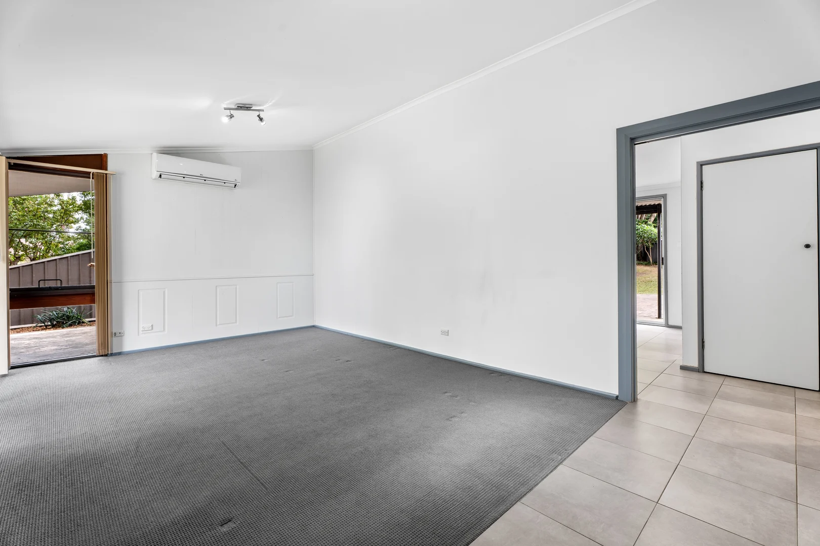 43 Robert Street, Penrith NSW 2750 photo 5