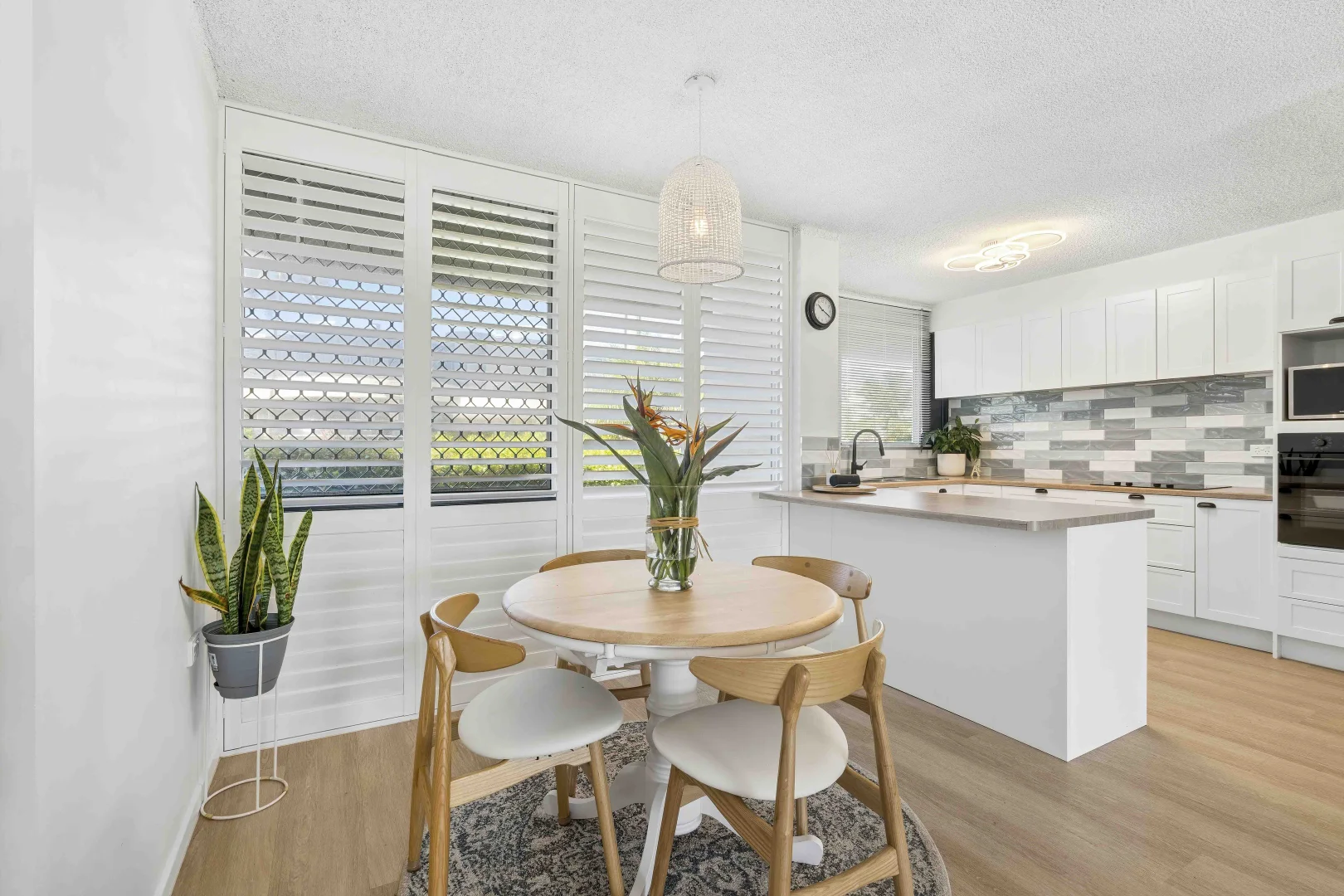 Additional image 5 of 2/130 Marine Parade, Coolangatta QLD 4225