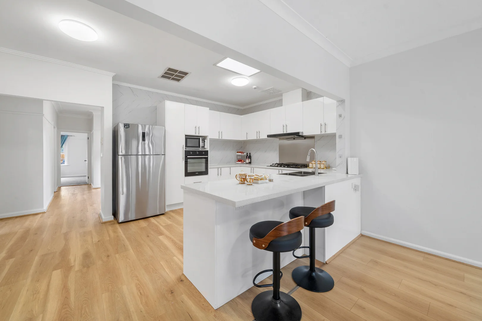 Additional image 6 of 452 Middleborough Road, Blackburn VIC 3130