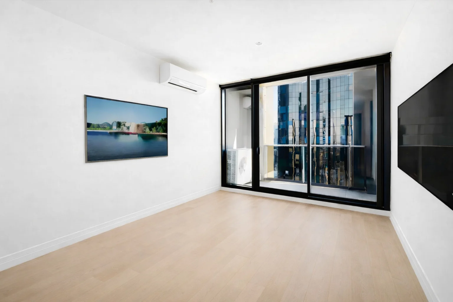 Unit 4907/81 A'Beckett St, Melbourne VIC 3000