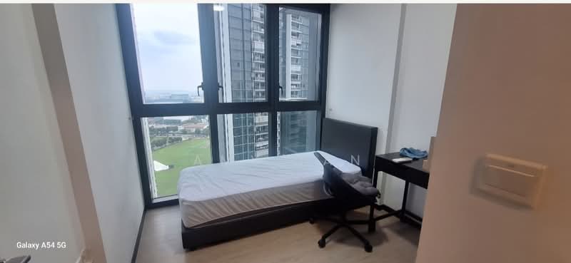 101 West Coast Vale photo 2