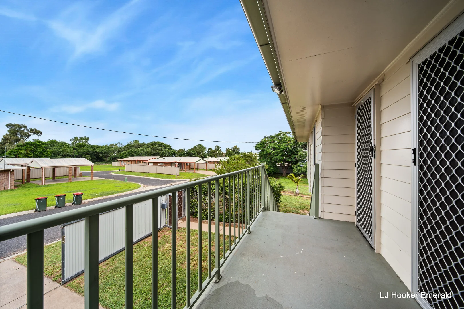 32 Lorraway Street, Emerald QLD 4720 photo 5