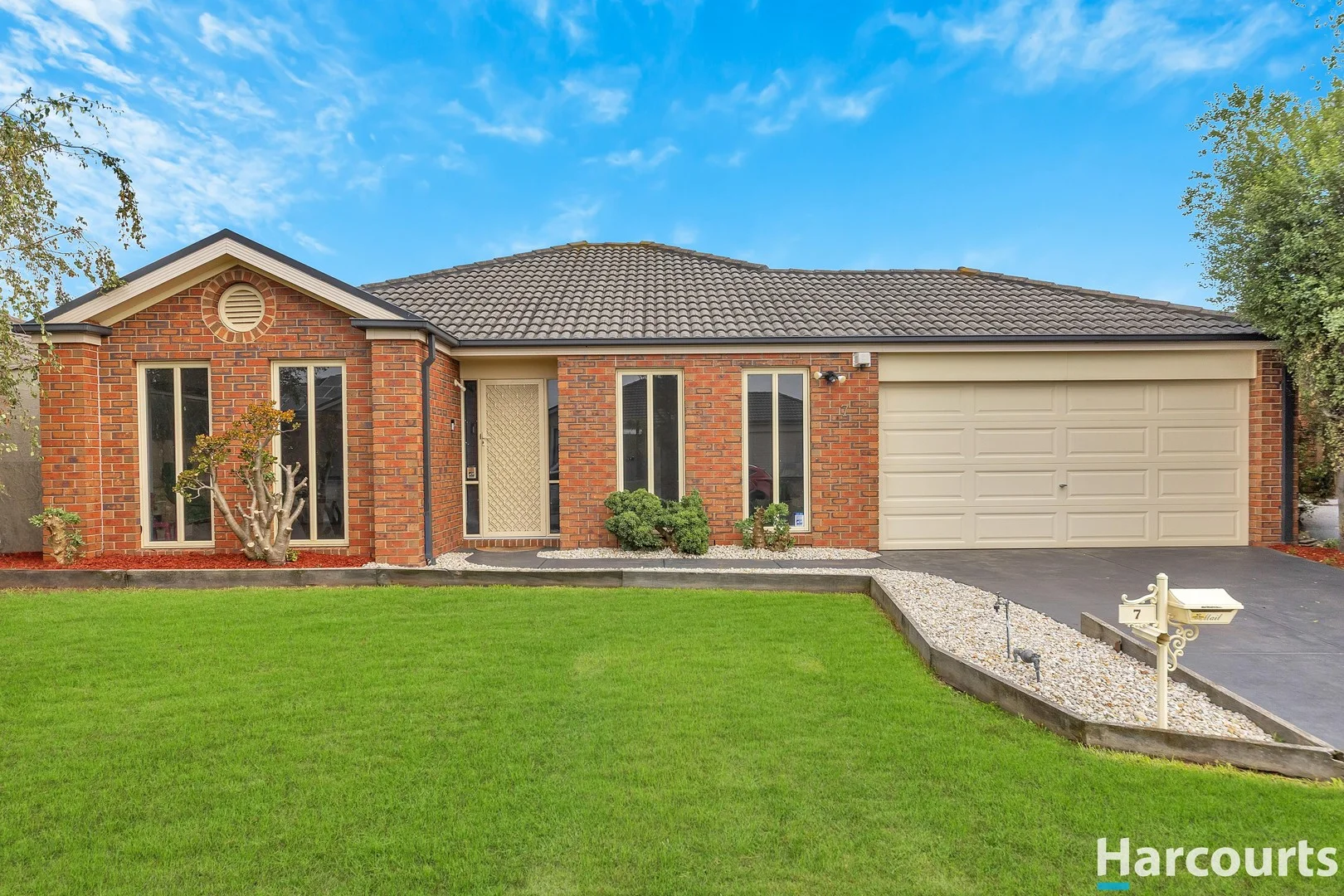7 Hadley Circuit, Narre Warren South VIC 3805