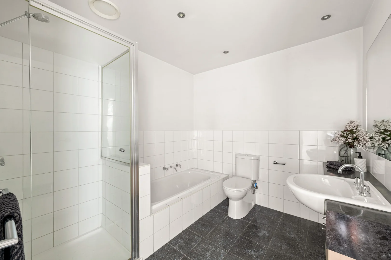 Additional image 9 of 5/5 Anderson Street, West Melbourne VIC 3003