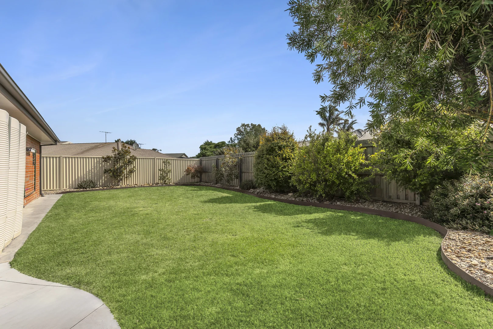 Additional image 16 of 8 Kantara Crescent, Lara VIC 3212