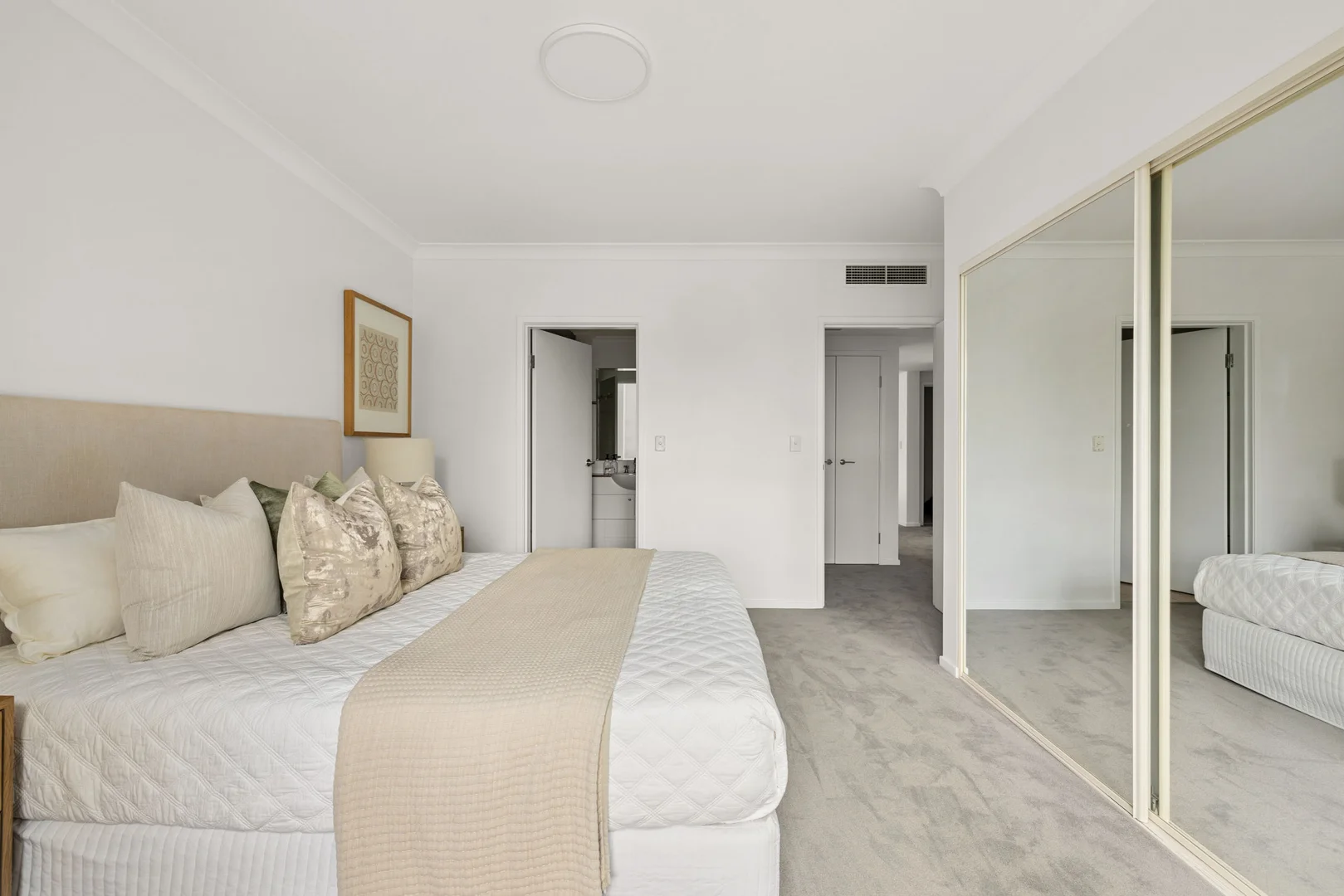 Additional image 15 of 206/16 Karrabee Avenue, Huntleys Cove NSW 2111