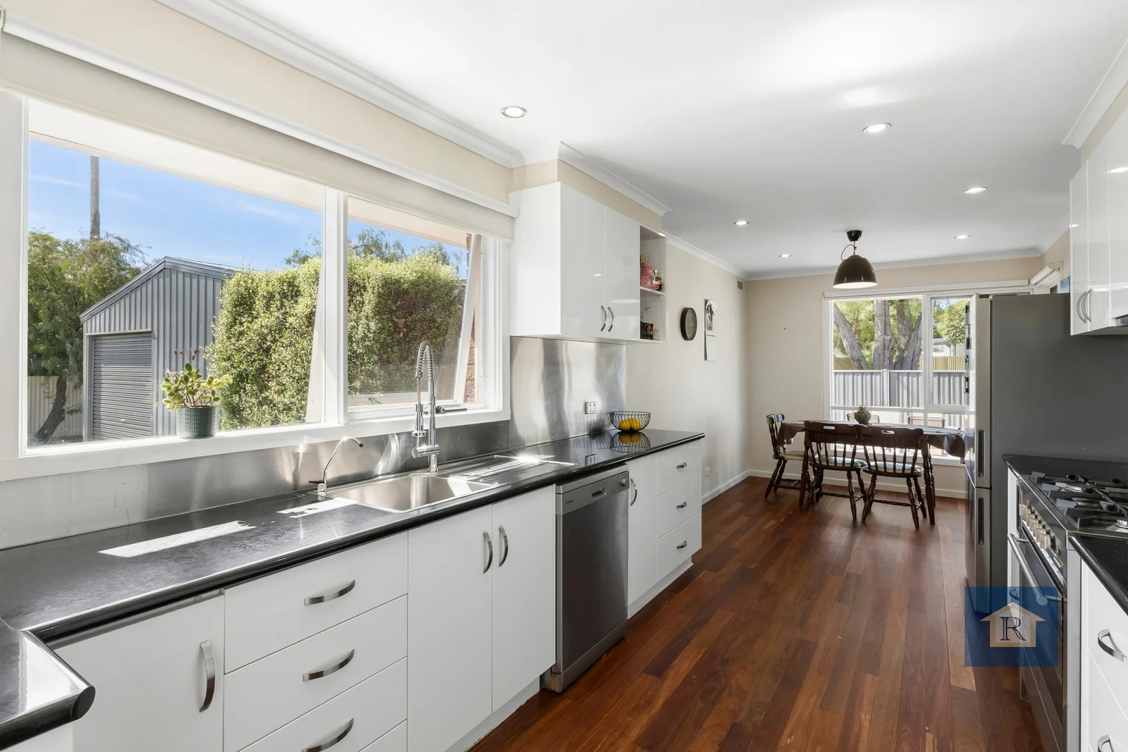 1 Troy Street, Colac VIC 3250 photo 5