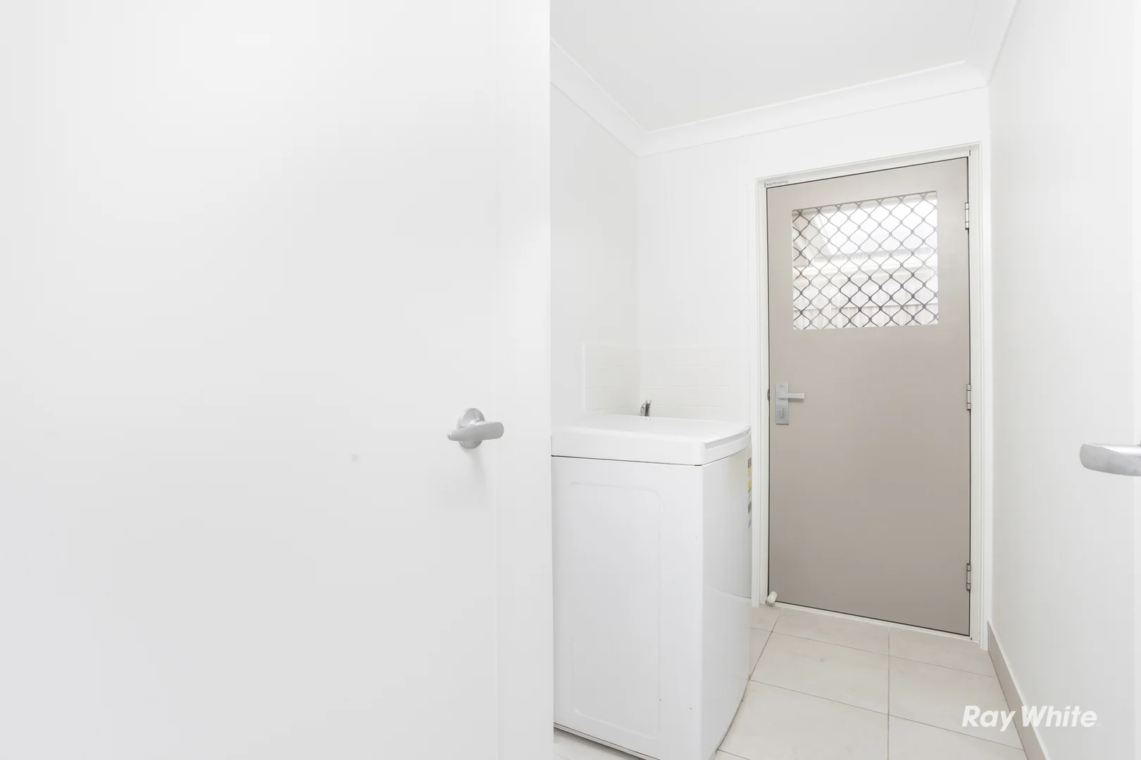 Additional image 12 of 2 Radiata Street, Hidden Valley QLD 4703
