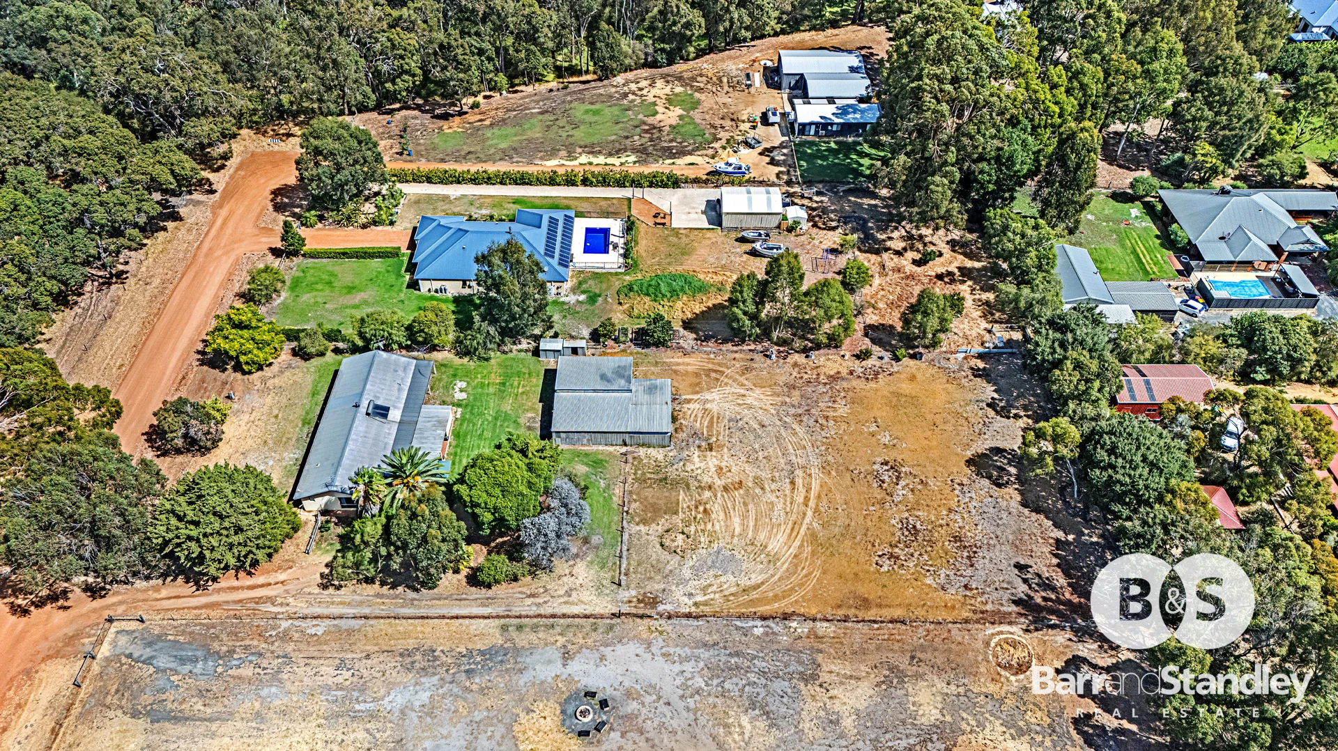 11 Reynolds Road, Capel WA 6271