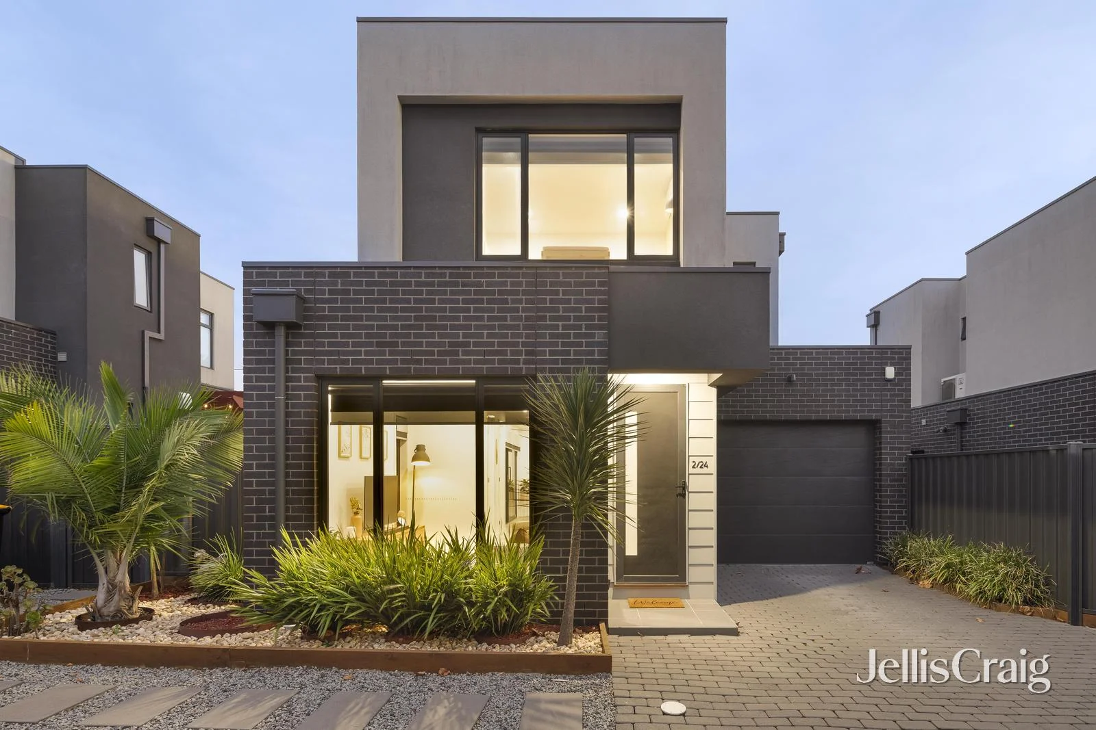 2/24 Alfred Street, Heidelberg Heights VIC 3081