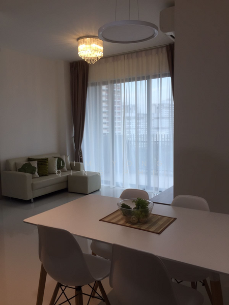 2 Gateway Drive photo 2