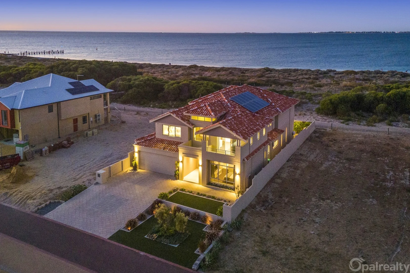 14 Ocean Point Close, Port Kennedy WA 6172