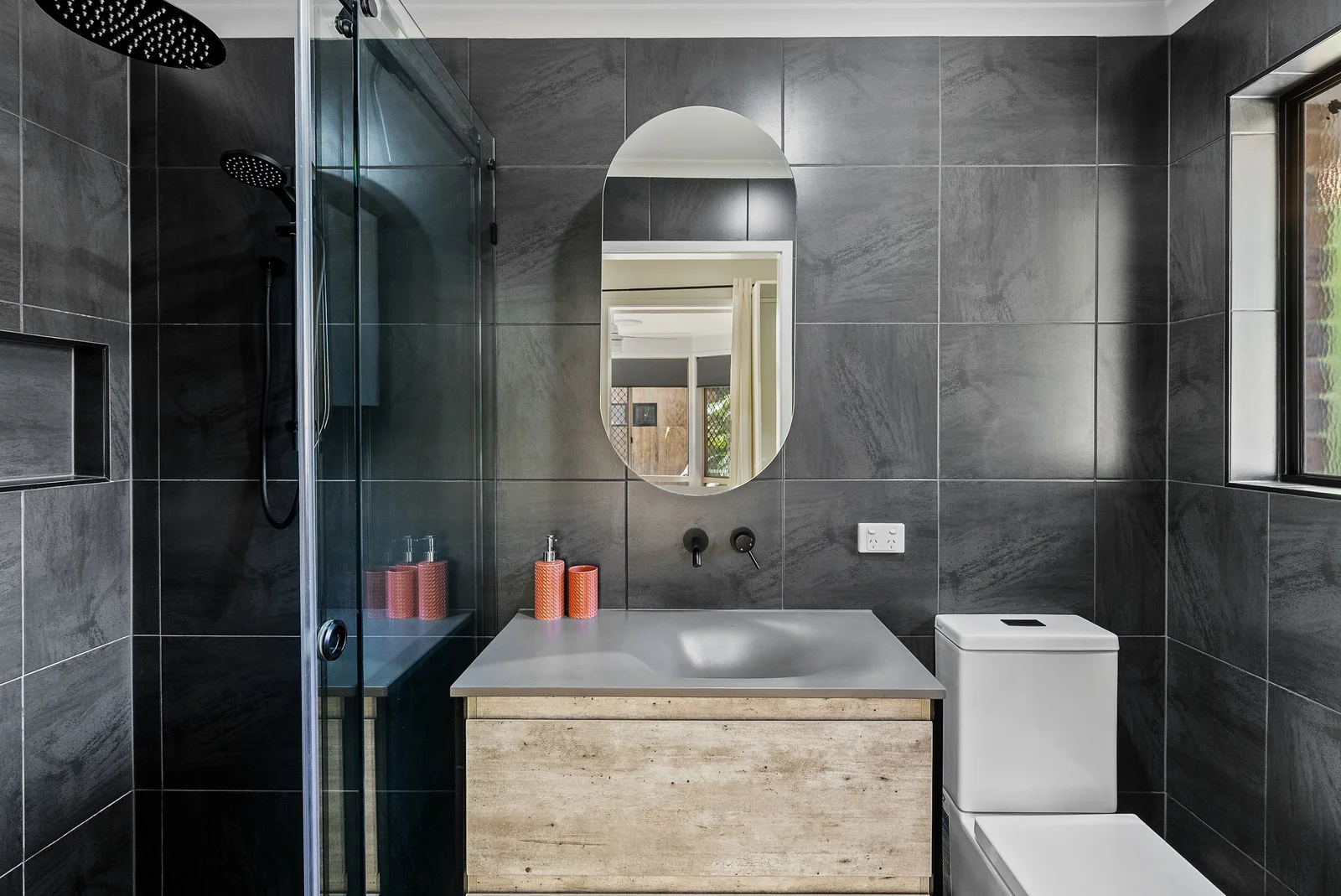 Additional image 10 of 113 Macquarie Avenue, Molendinar QLD 4214