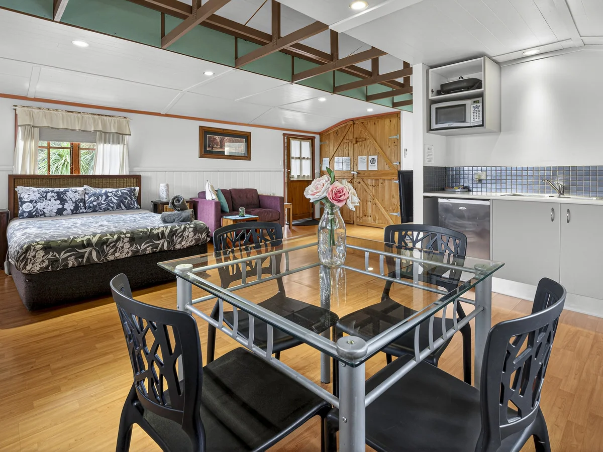 Additional image 48 of 245 Roslyn Avenue, Blackmans Bay TAS 7052