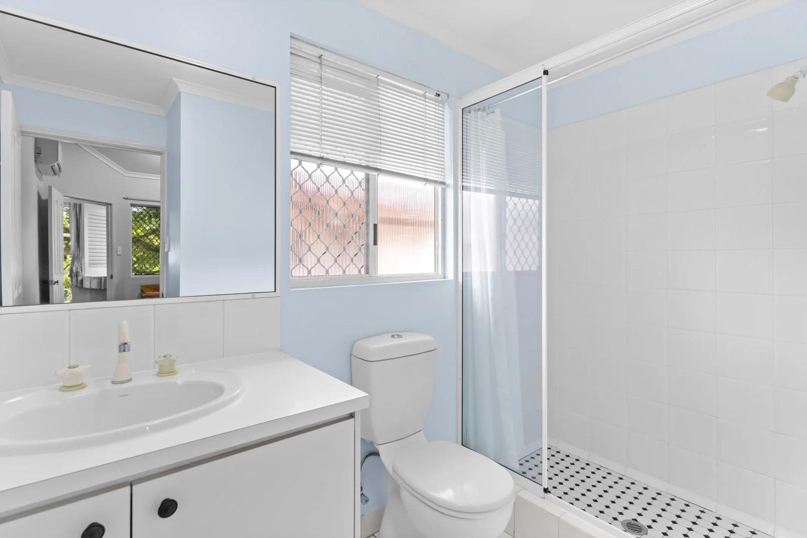 Additional image 9 of 8/67-71 Digger Street, Cairns North QLD 4870