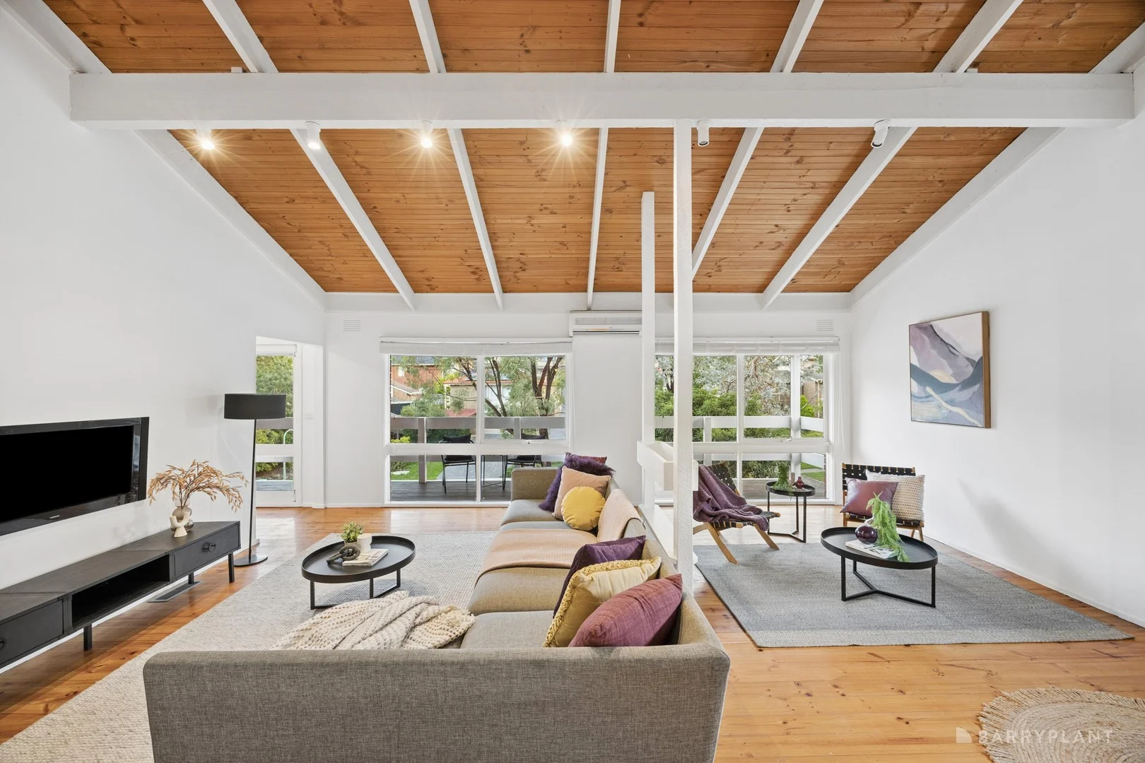 Additional image 2 of 49 Long Valley Way, Doncaster East VIC 3109