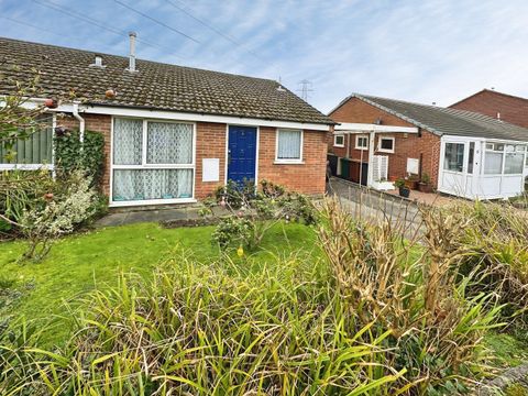 Bicester Avenue, Stenson Fields, Derby, Derbyshire DE24