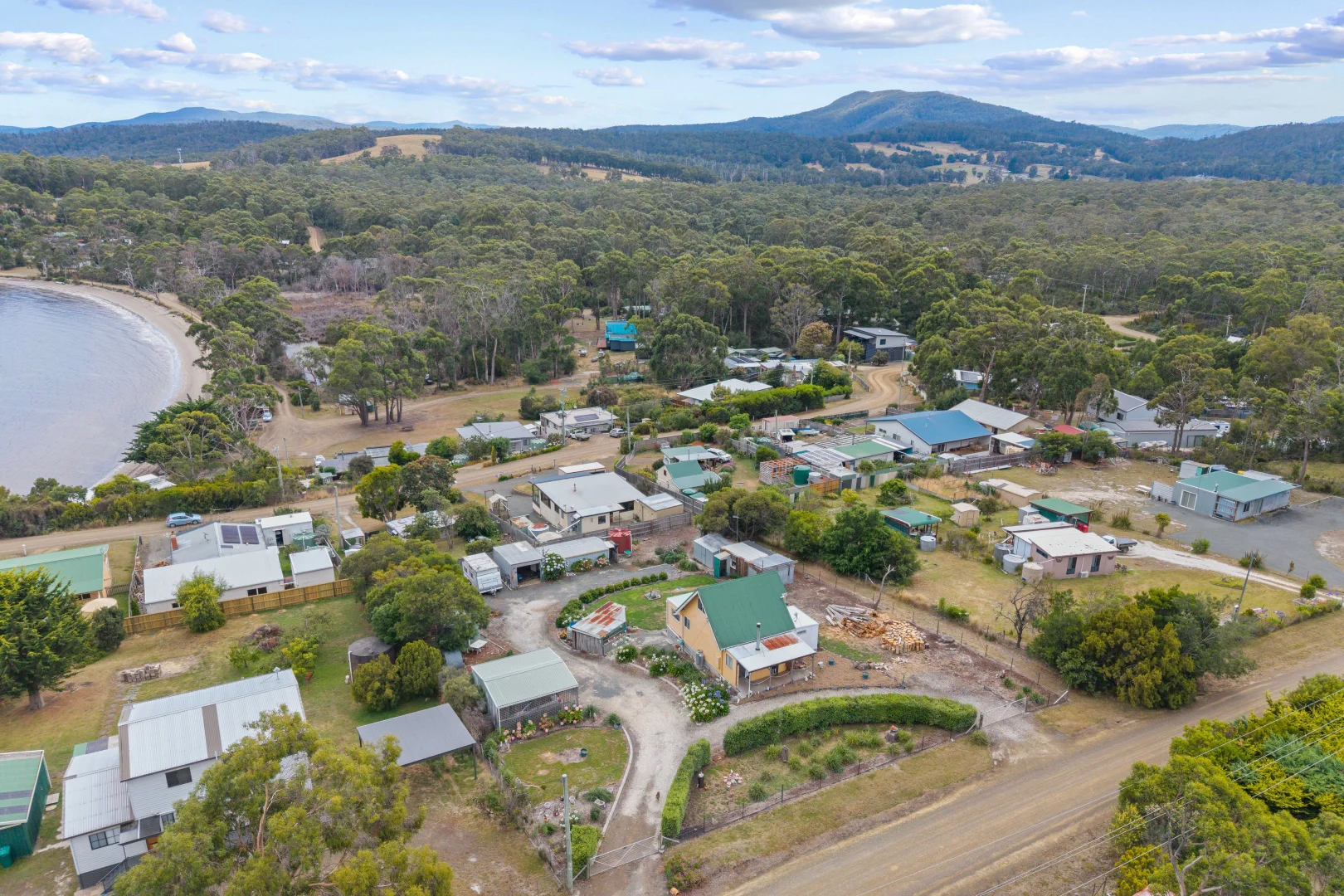 Additional image 18 of 19 Cray Point Parade, Eggs And Bacon Bay TAS 7112