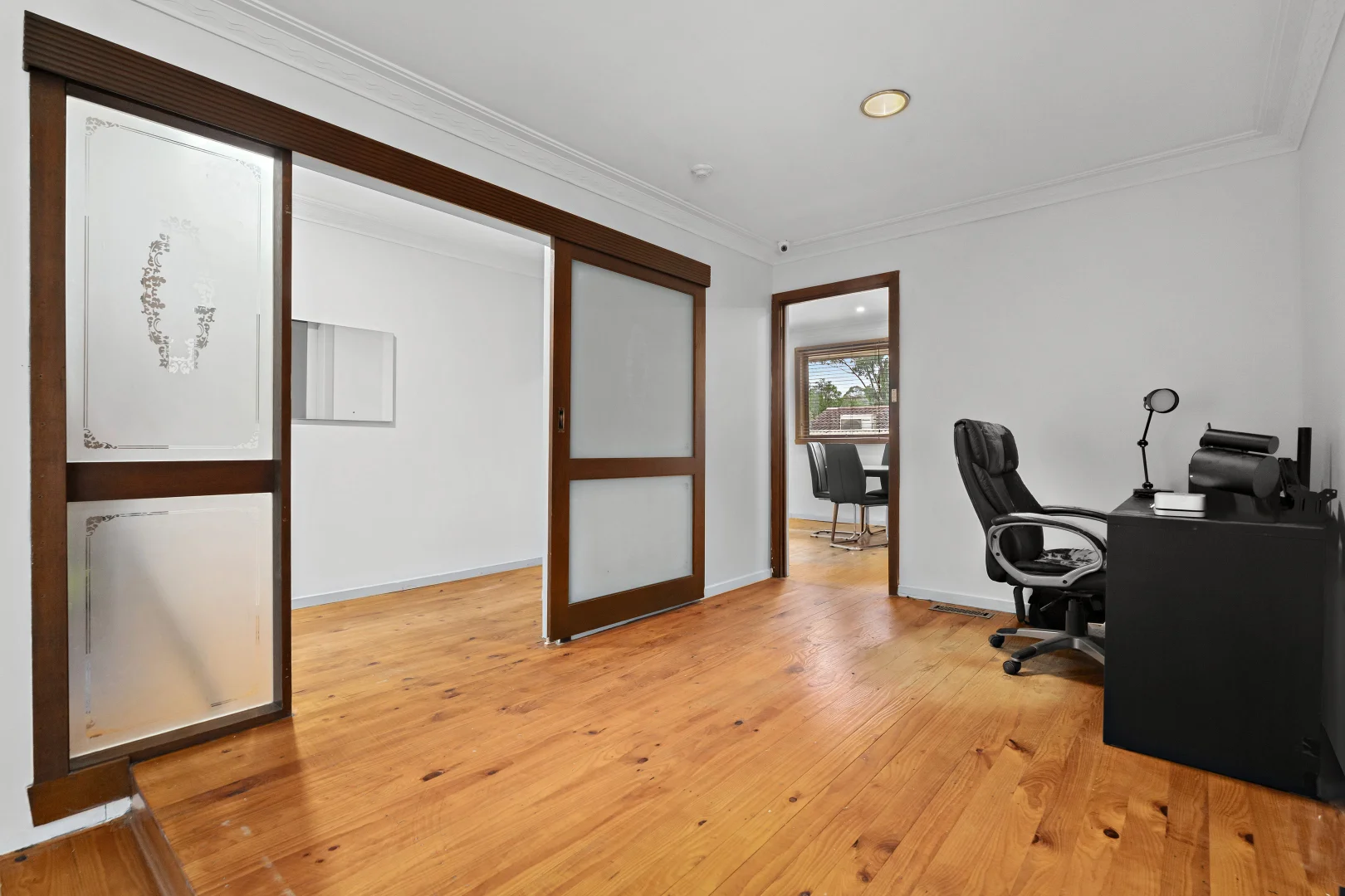 Additional image 4 of 98 Bridge Street, Eltham VIC 3095