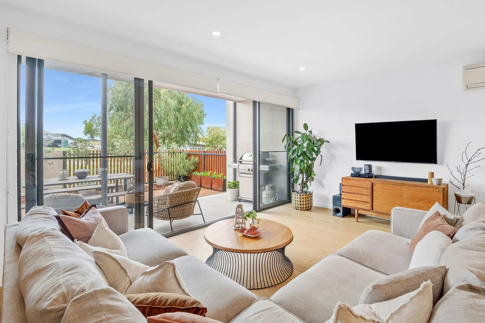 Additional image 4 of 1 Whistler Mews, Safety Beach VIC 3936