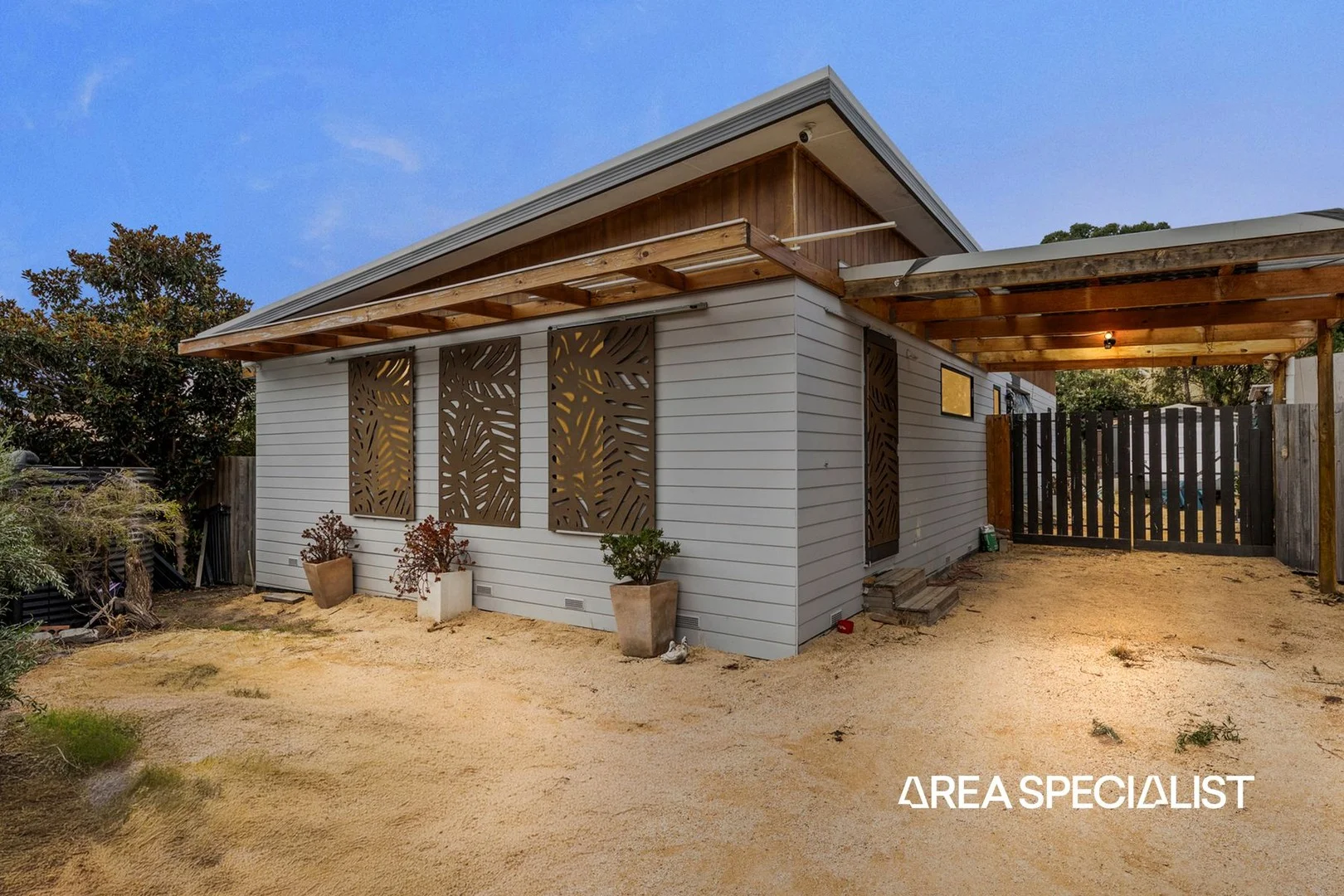 64 Warneet Road, Blind Bight VIC 3980