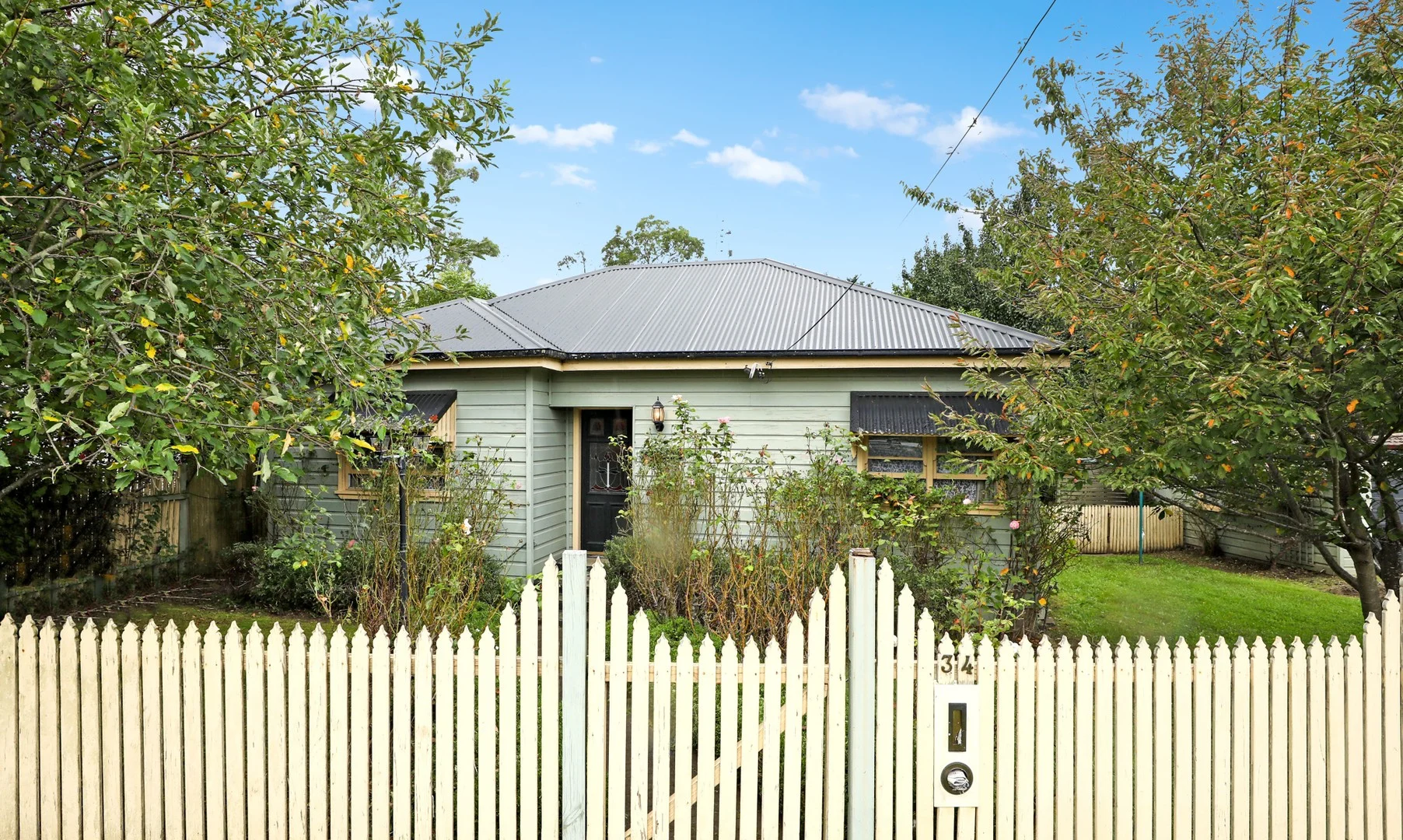 34 Yarrawa Street, Moss Vale NSW 2577